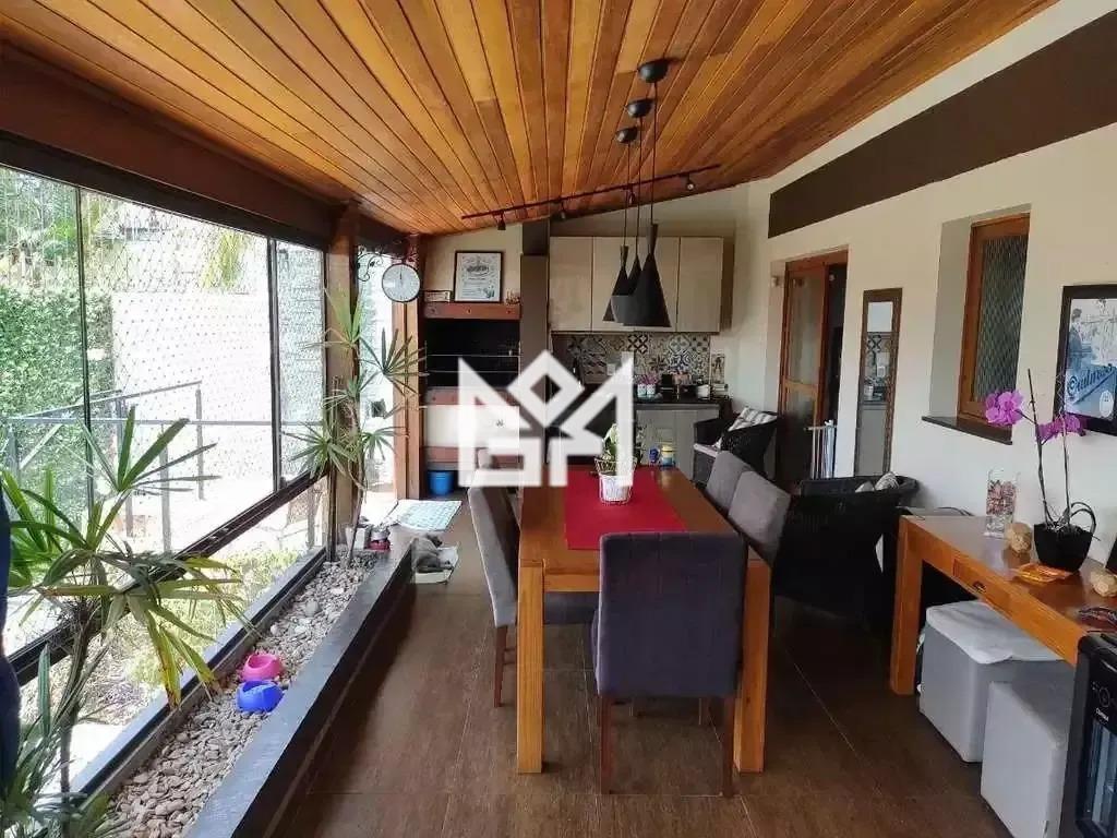 Casa com 3 quartos à venda, 350m² - Espírito Santo - Porto Alegre: 