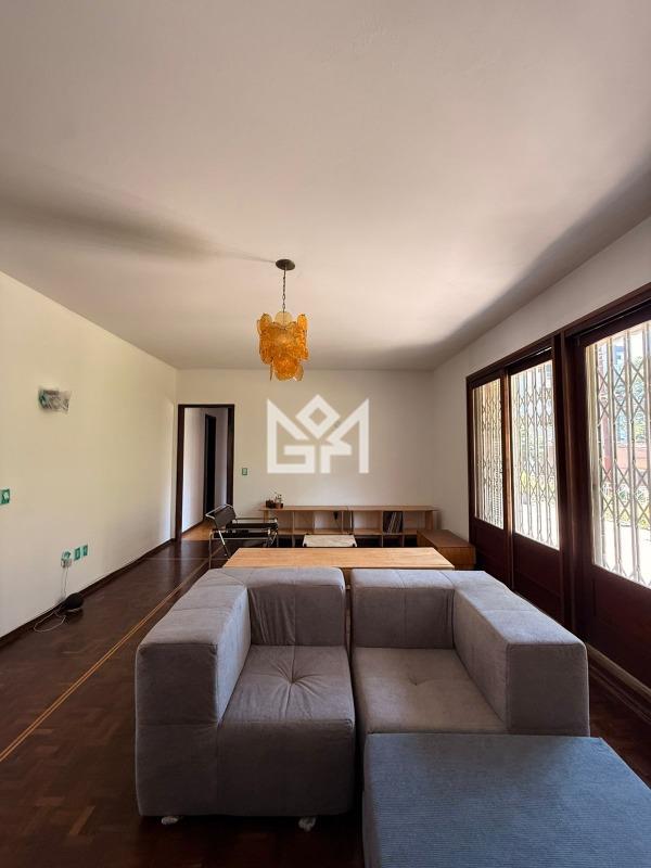 Apartamento com 3 quartos para aluguel, 80m² - Petrópolis - Porto Alegre: 