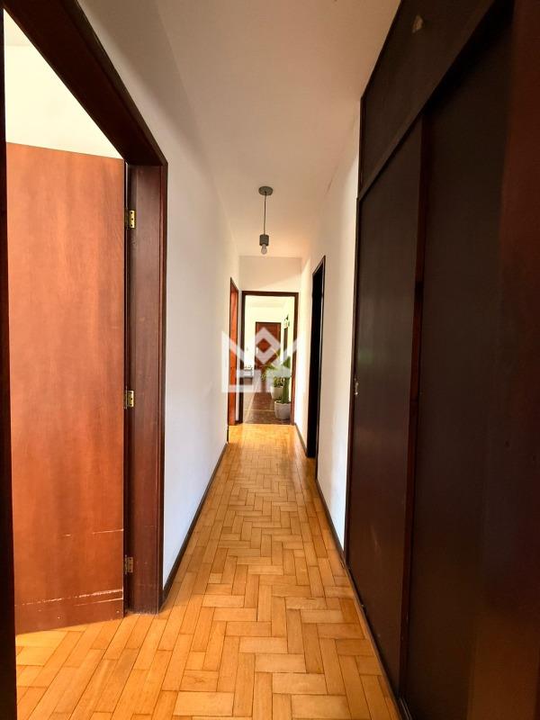 Apartamento com 3 quartos para aluguel, 80m² - Petrópolis - Porto Alegre: 