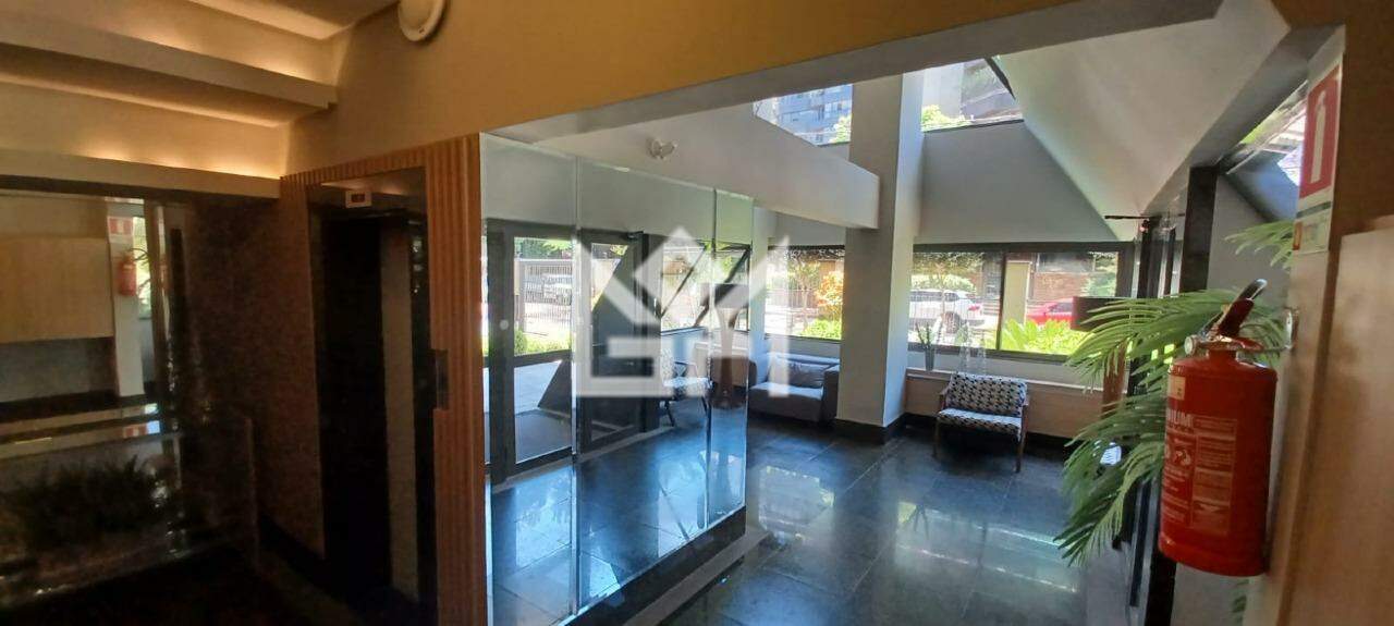 Apartamento com 3 quartos para aluguel, 160m² - Bela Vista - Porto Alegre: 