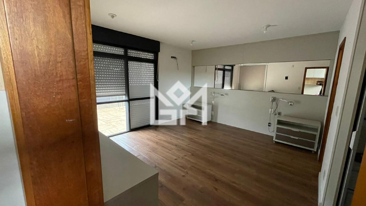 Casa com 3 quartos à venda, 200m² - Vila Nova - Porto Alegre: 