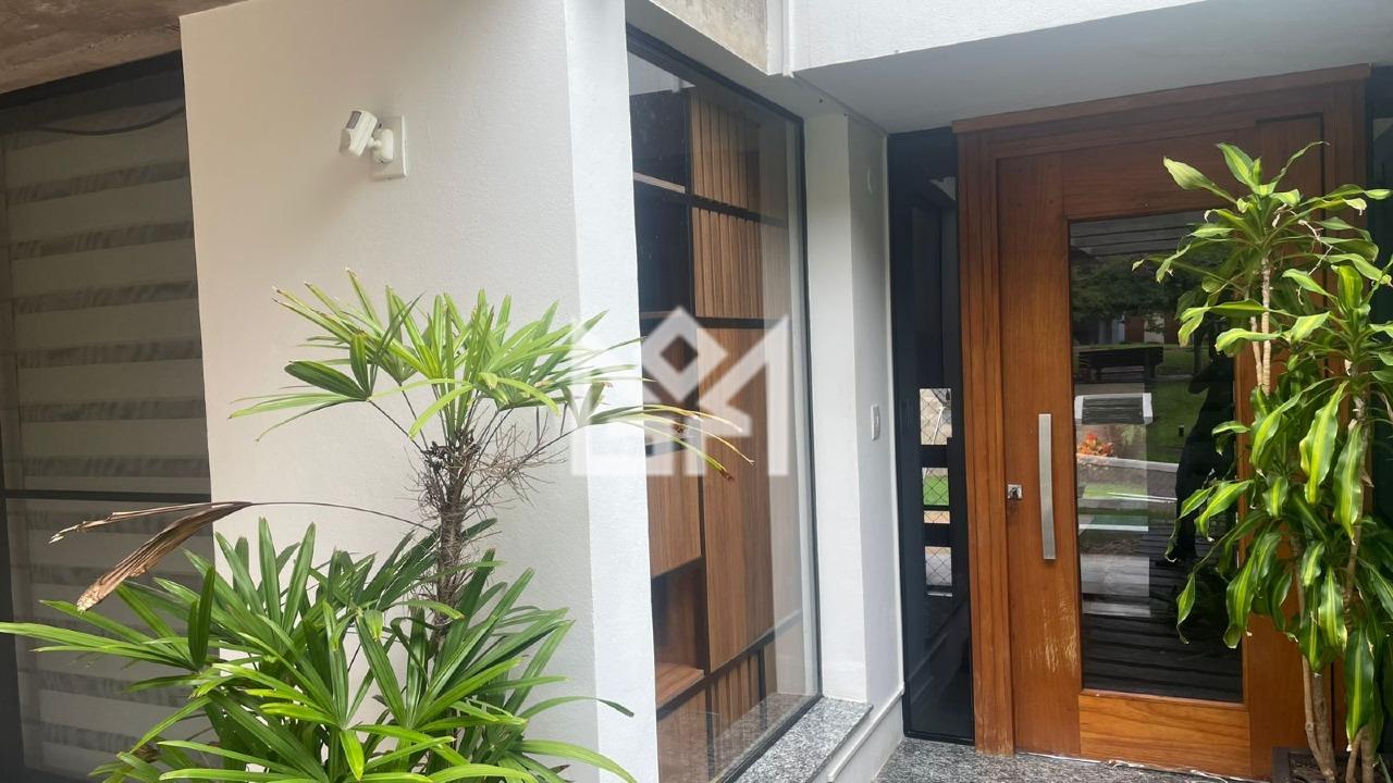 Casa com 3 quartos à venda, 200m² - Vila Nova - Porto Alegre: 