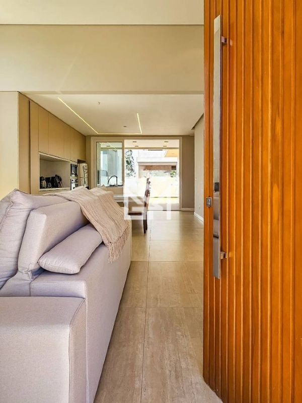 Casa com 3 quartos à venda, 185m² - Centro - Gravataí: 