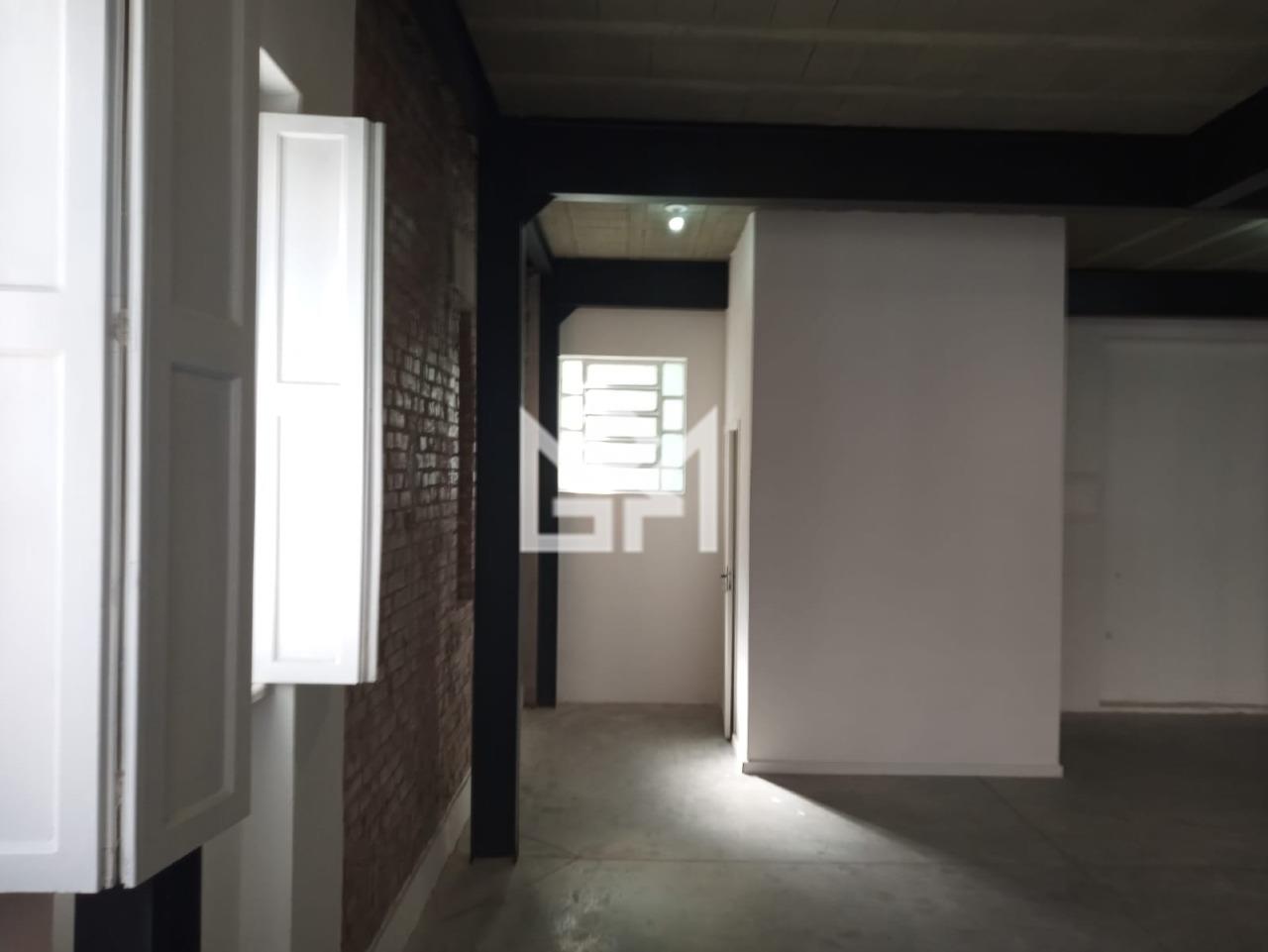 Sobrado com para aluguel, 215m² - Centro Histórico - Porto Alegre: 