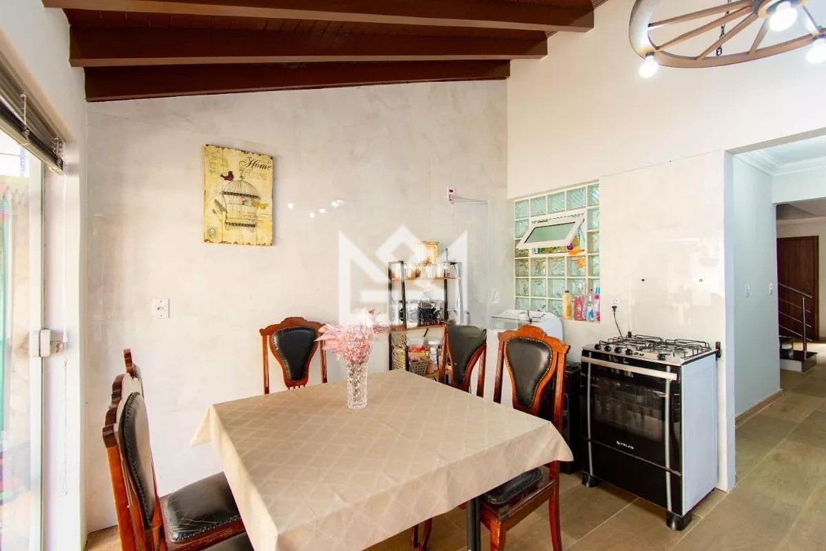 Casa com 2 quartos à venda, 96m² - Rio Branco - Canoas: 