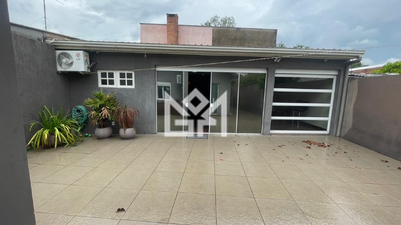 Casa com 2 quartos para aluguel, 175m² - Santa Maria Goretti - Porto Alegre: 