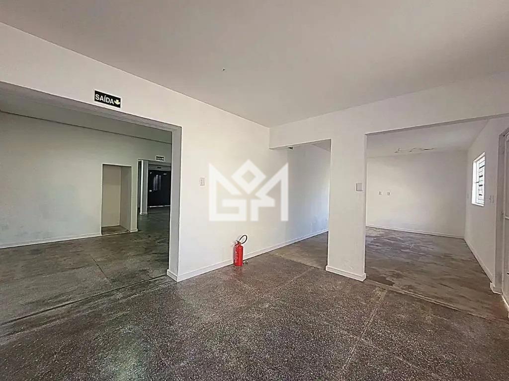Casa com 3 quartos para aluguel, 240m² - Azenha - Porto Alegre: 
