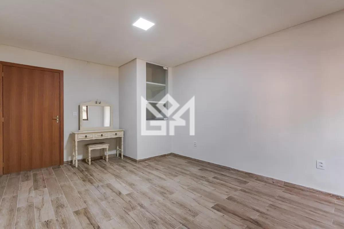 Apartamento com 3 quartos para aluguel, 52m² - Auxiliadora - Porto Alegre: 