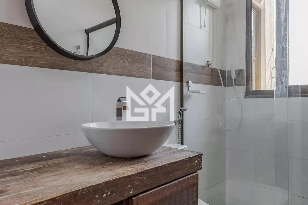 Apartamento com 3 quartos para aluguel, 52m² - Auxiliadora - Porto Alegre: 