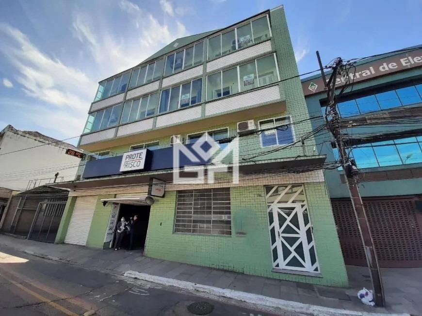 Apartamento com 1 quarto para aluguel, 46m² - Santa Cecília - Porto Alegre: 