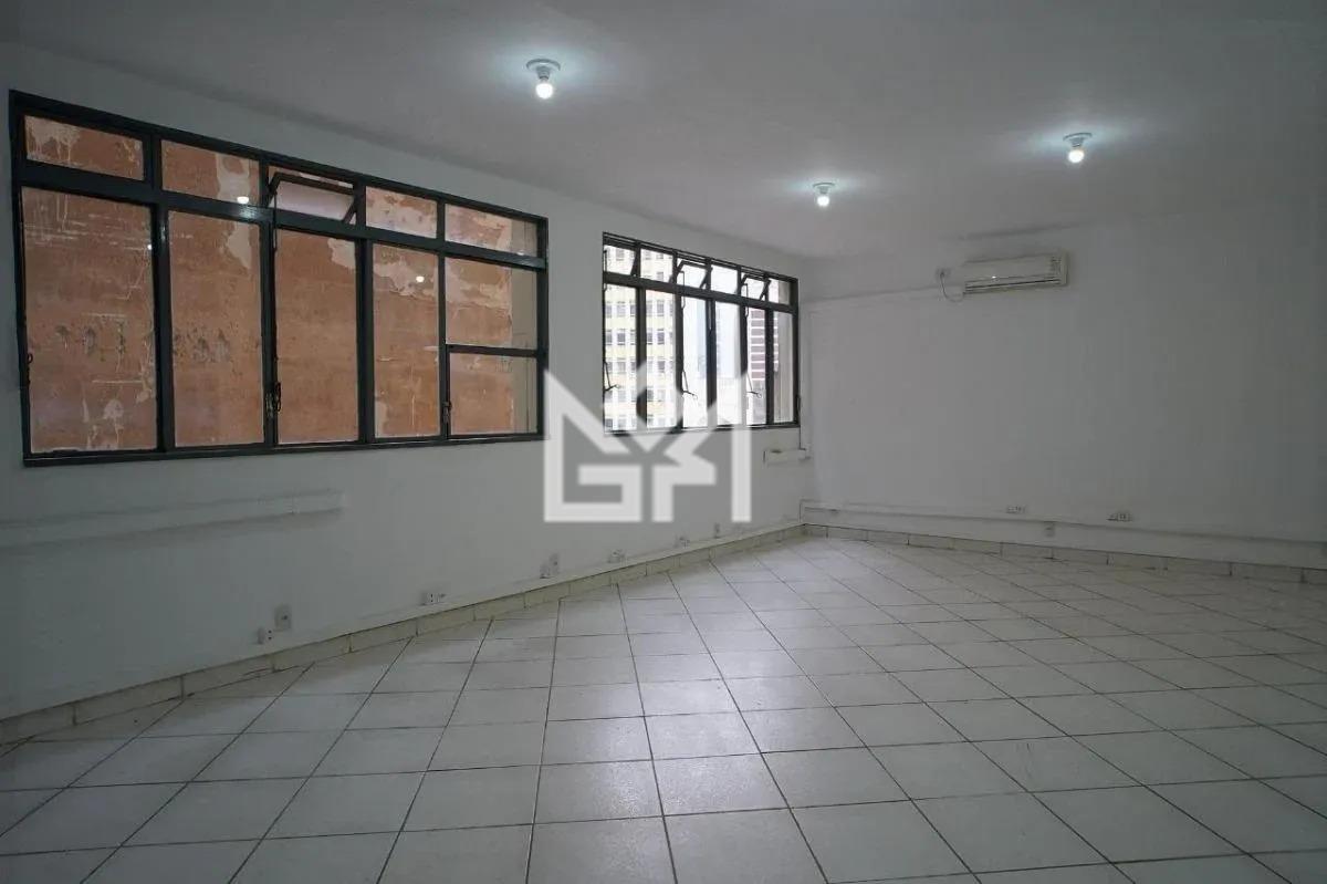 Sala/Conjunto Comercial com para aluguel, 157m² - Centro Histórico - Porto Alegre: 