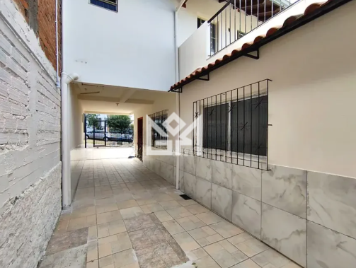 Casa com 2 quartos para aluguel, 150m² - Medianeira - Porto Alegre: 