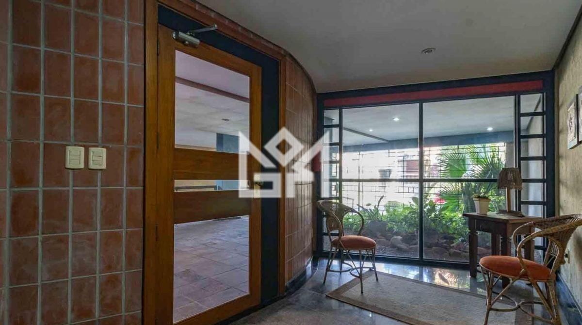 Apartamento com 4 quartos para aluguel, 266m² - Petrópolis - Porto Alegre: 
