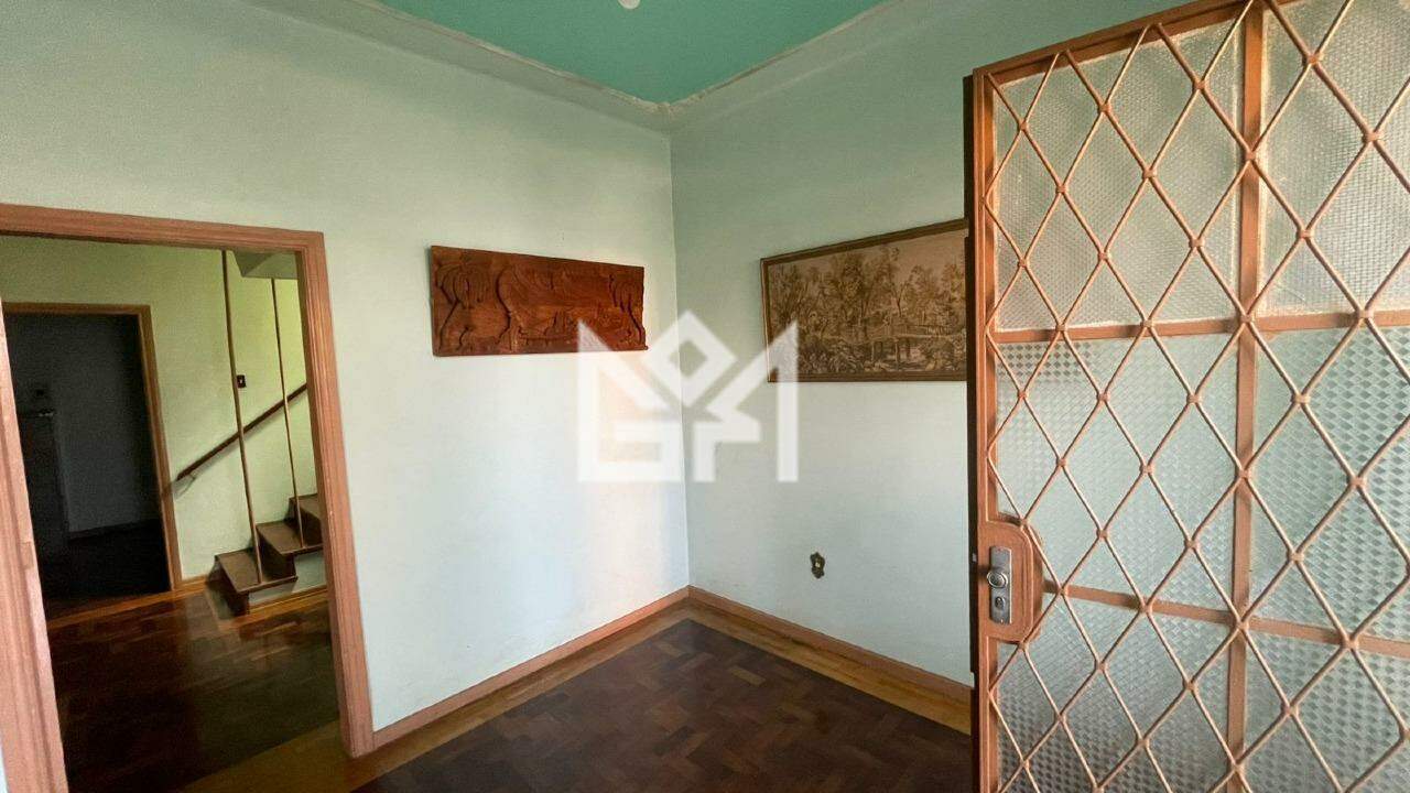 Casa com 3 quartos à venda, 350m² - Partenon - Porto Alegre: 
