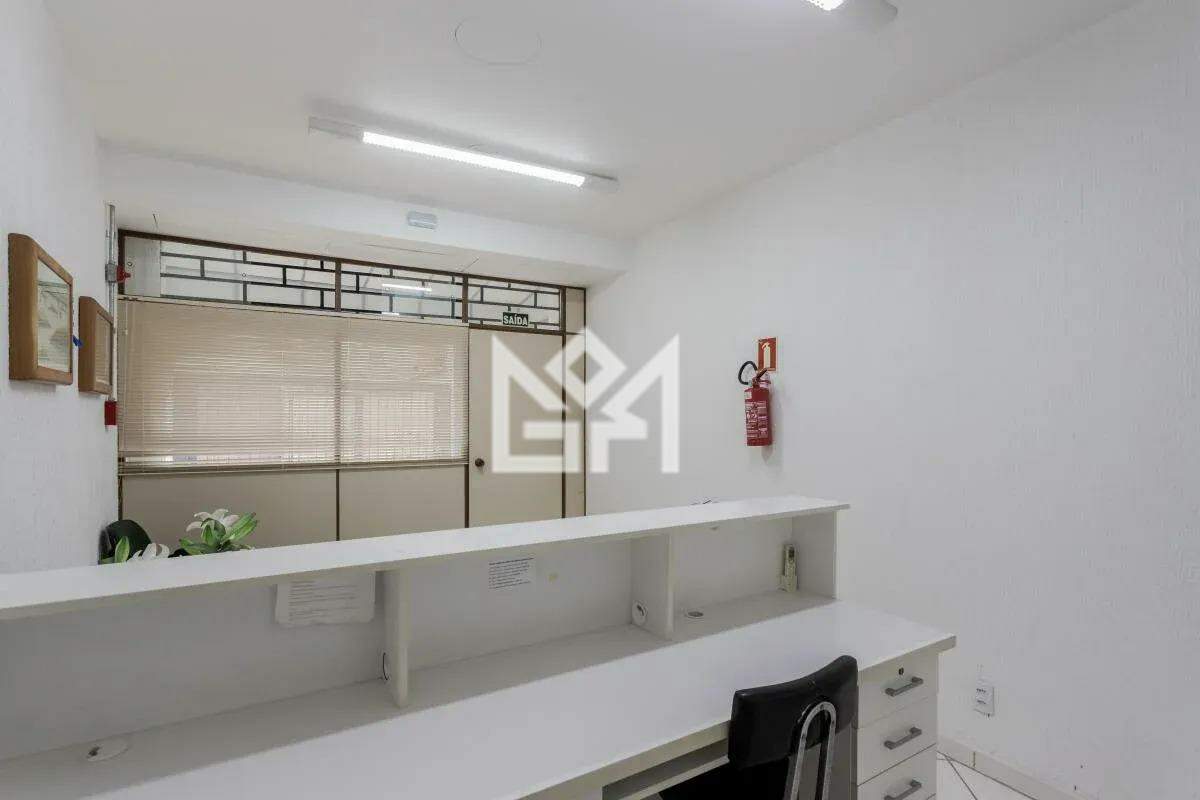 Loja com para aluguel, 41m² - Jardim Botânico - Porto Alegre: 