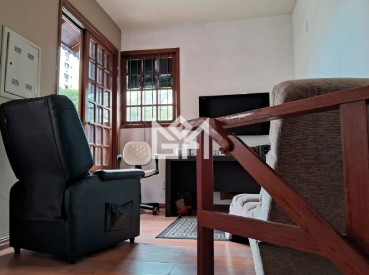 Sobrado com 3 quartos à venda, 138m² - Bela Vista - Porto Alegre: 