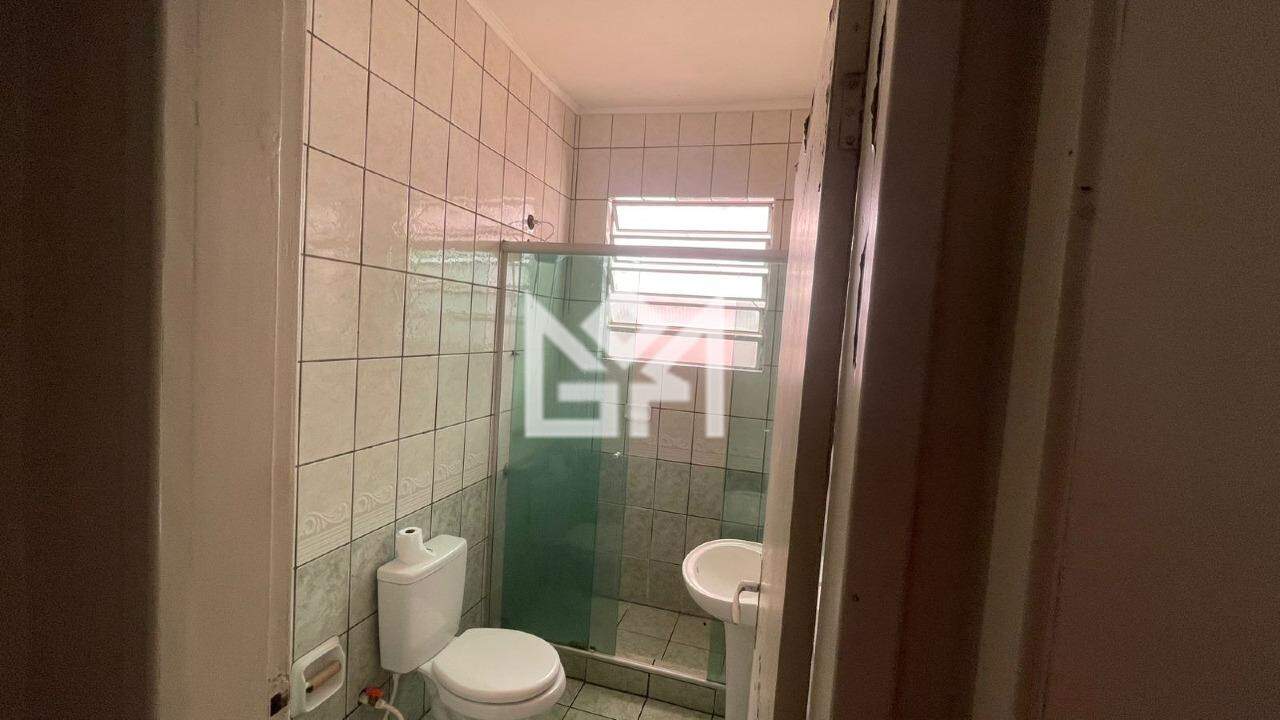 Casa com 2 quartos para aluguel, 90m² - Auxiliadora - Porto Alegre: 