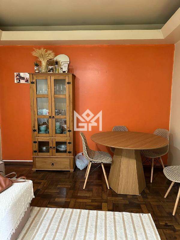 Apartamento com 3 quartos à venda, 92m² - Santa Cecília - Porto Alegre: 