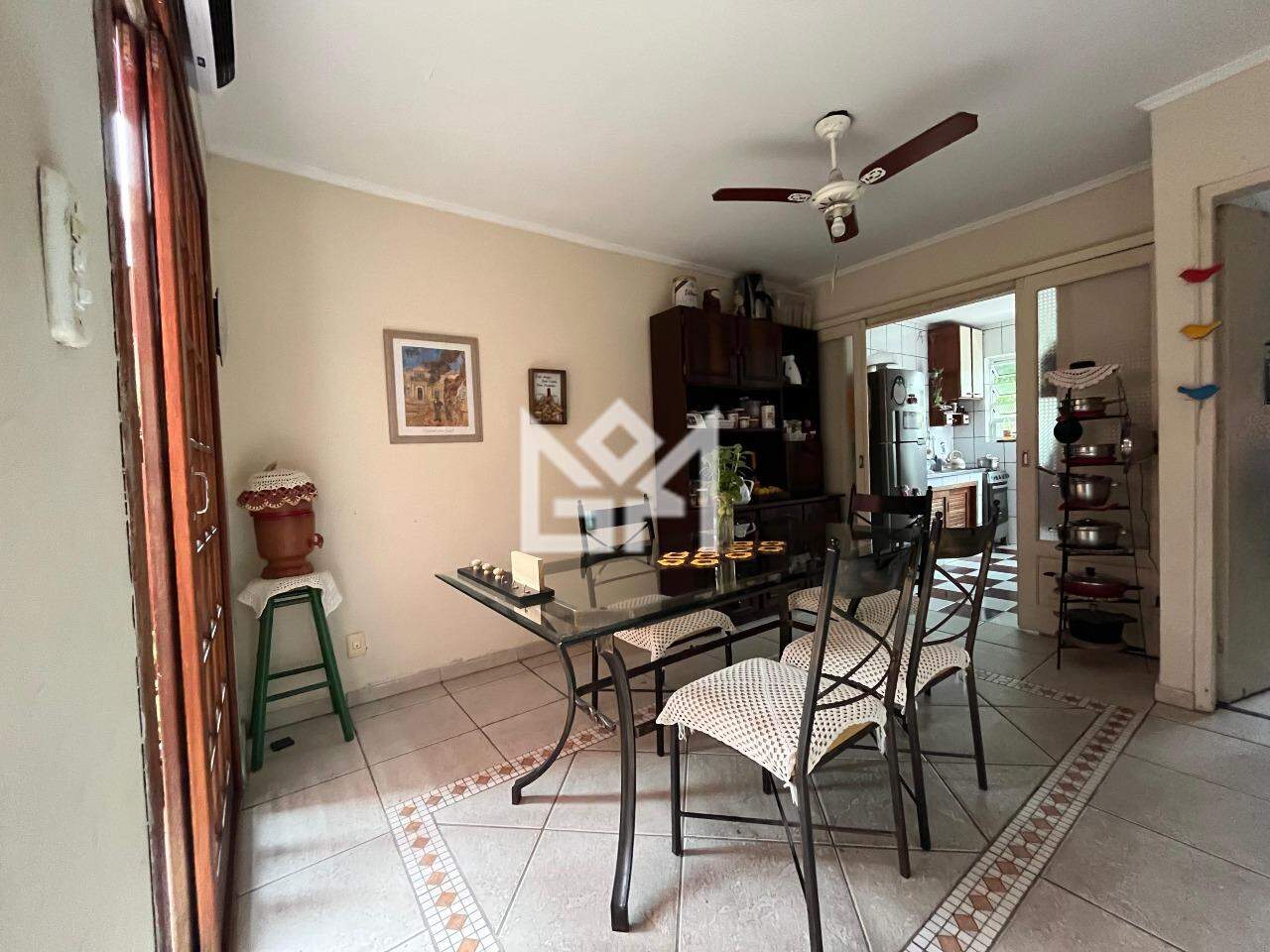 Casa com 4 quartos à venda, 194m² - Glória - Porto Alegre: 