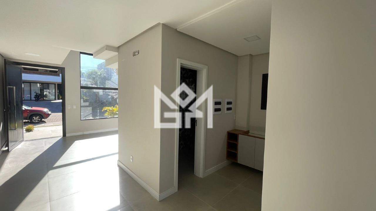 Sobrado com para aluguel, 251m² - Distrito Industrial - Cachoeirinha: 