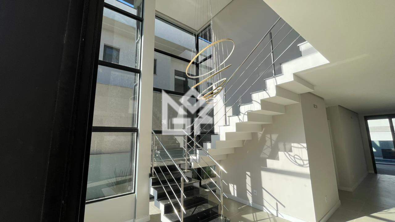 Sobrado com para aluguel, 251m² - Distrito Industrial - Cachoeirinha: 
