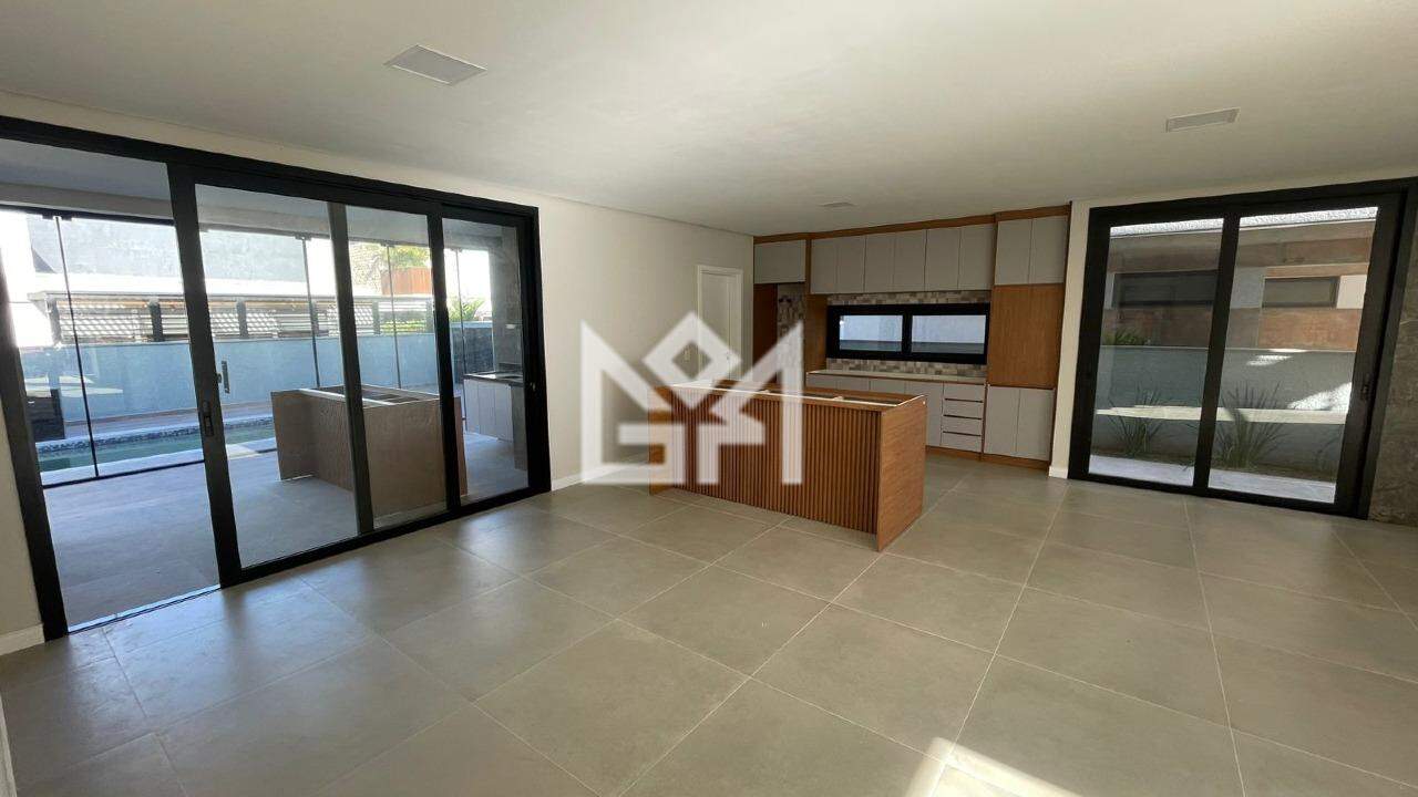 Sobrado com para aluguel, 251m² - Distrito Industrial - Cachoeirinha: 
