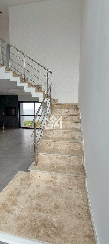 Sobrado com 3 quartos para aluguel, 129,44m² - Parque da Matriz - Gravataí: 