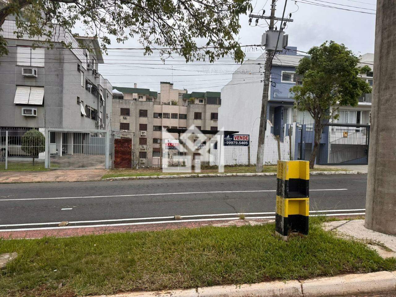 Terreno/Lote com à venda, 400m² - Jardim Itu - Porto Alegre: 