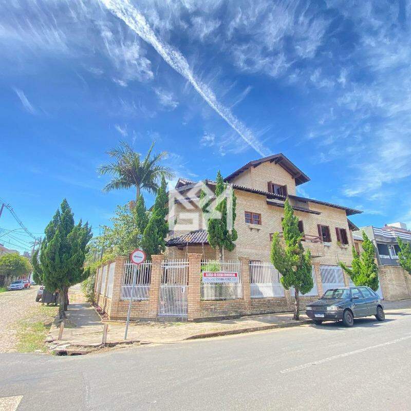 Casa com 3 quartos para aluguel, 394,58m² - Vila Eunice Nova - Cachoeirinha: 