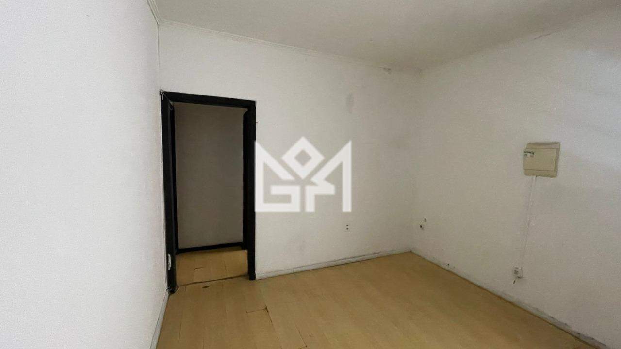 Casa com 2 quartos para aluguel, 90m² - Auxiliadora - Porto Alegre: 