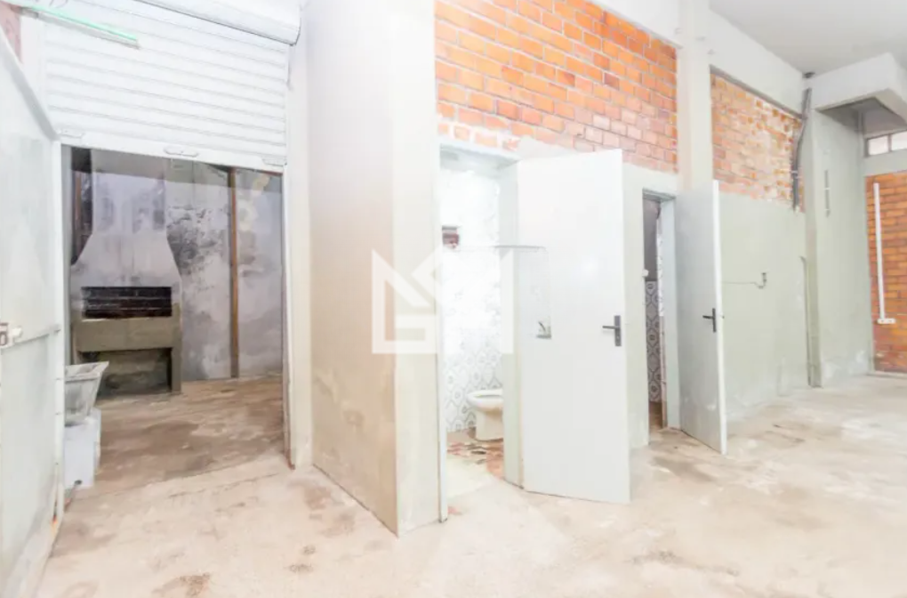 Pavilhão/Galpão/Depósito/Armazém com para aluguel, 200m² - Sarandi - Porto Alegre: 