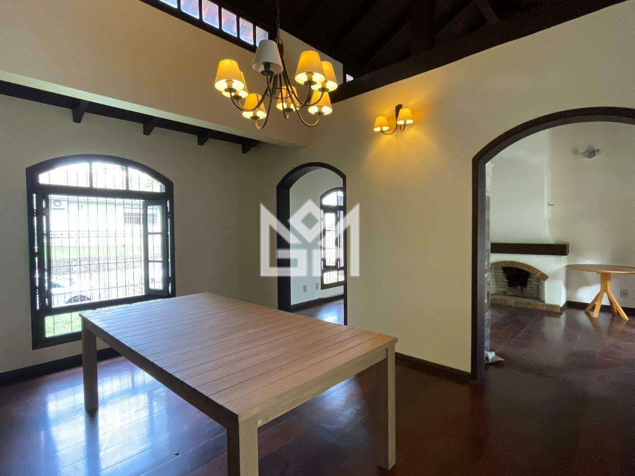 Casa com 4 quartos para aluguel, 250m² - Salgado Filho - Gravataí: 
