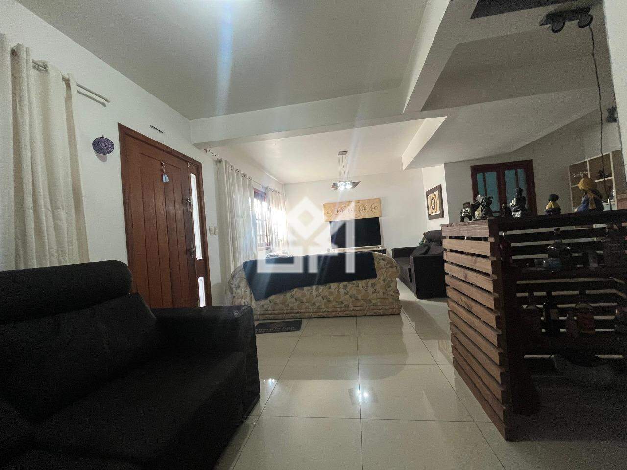Casa com 3 quartos à venda, 250m² - Partenon - Porto Alegre: 