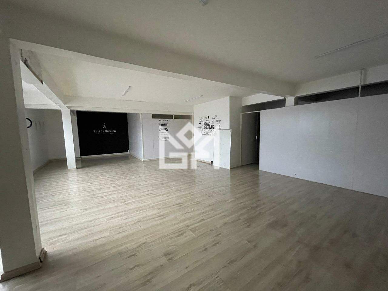 Prédio com para aluguel, 0m² - Centro - Gravataí: 