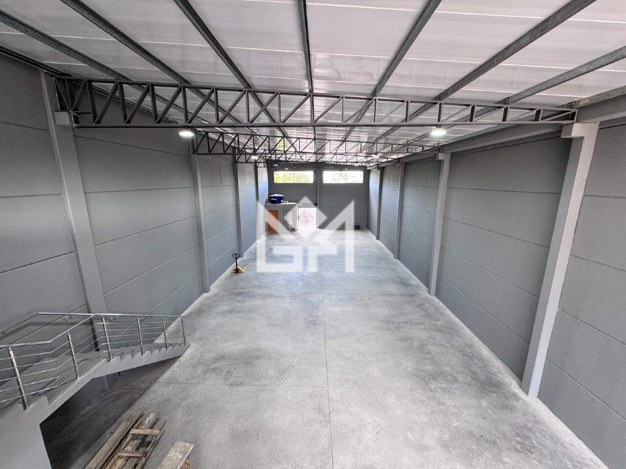 Pavilhão/Galpão/Depósito/Armazém com para aluguel, 400m² - Niterói - Canoas: 