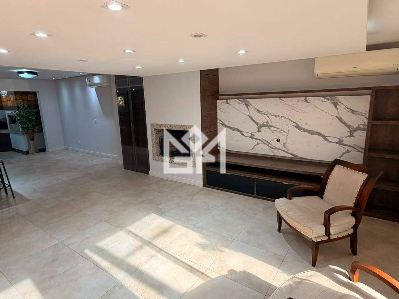 Casa com 3 quartos para aluguel, 150m² - Dom Feliciano - Gravataí: 