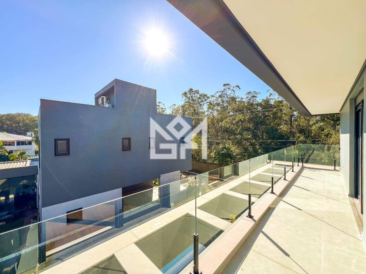 Casa com 3 quartos à venda, 242m² - Central Park - Cachoeirinha: 