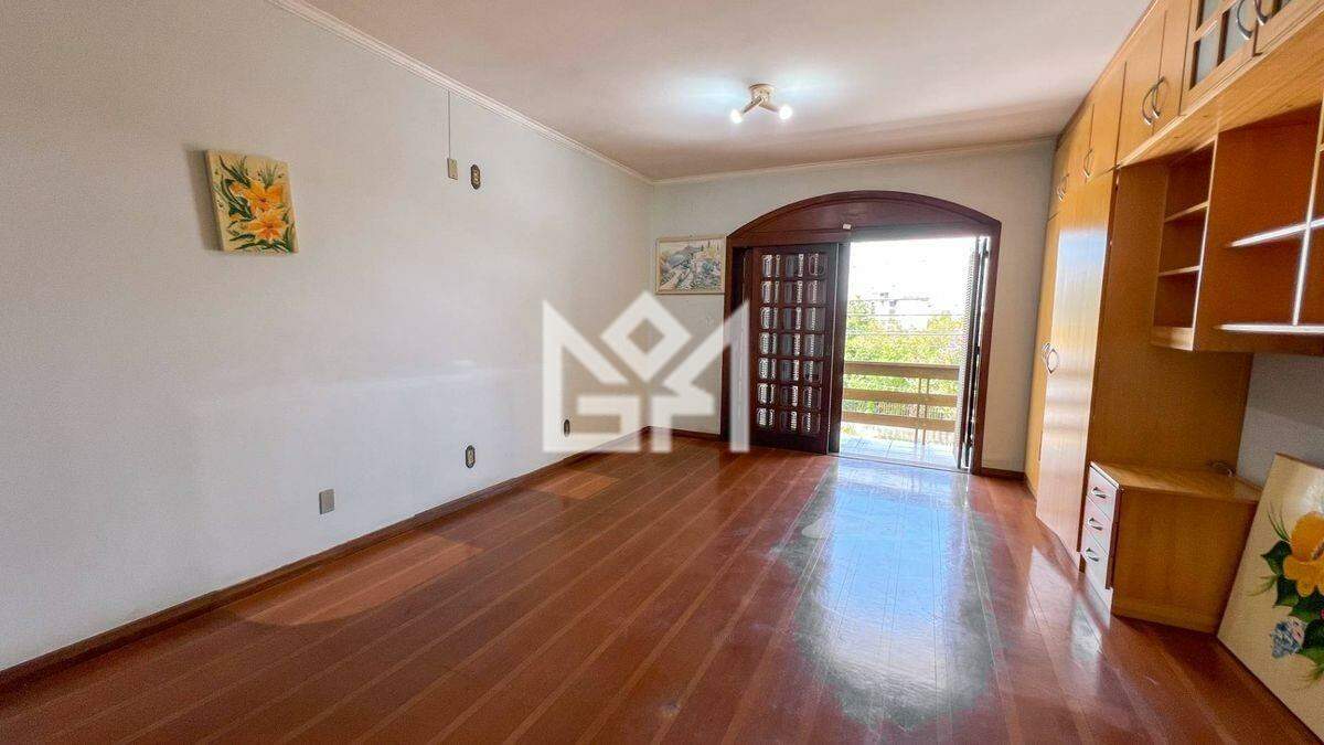 Sobrado com 4 quartos para aluguel, 341m² - Centro - Gravataí: 