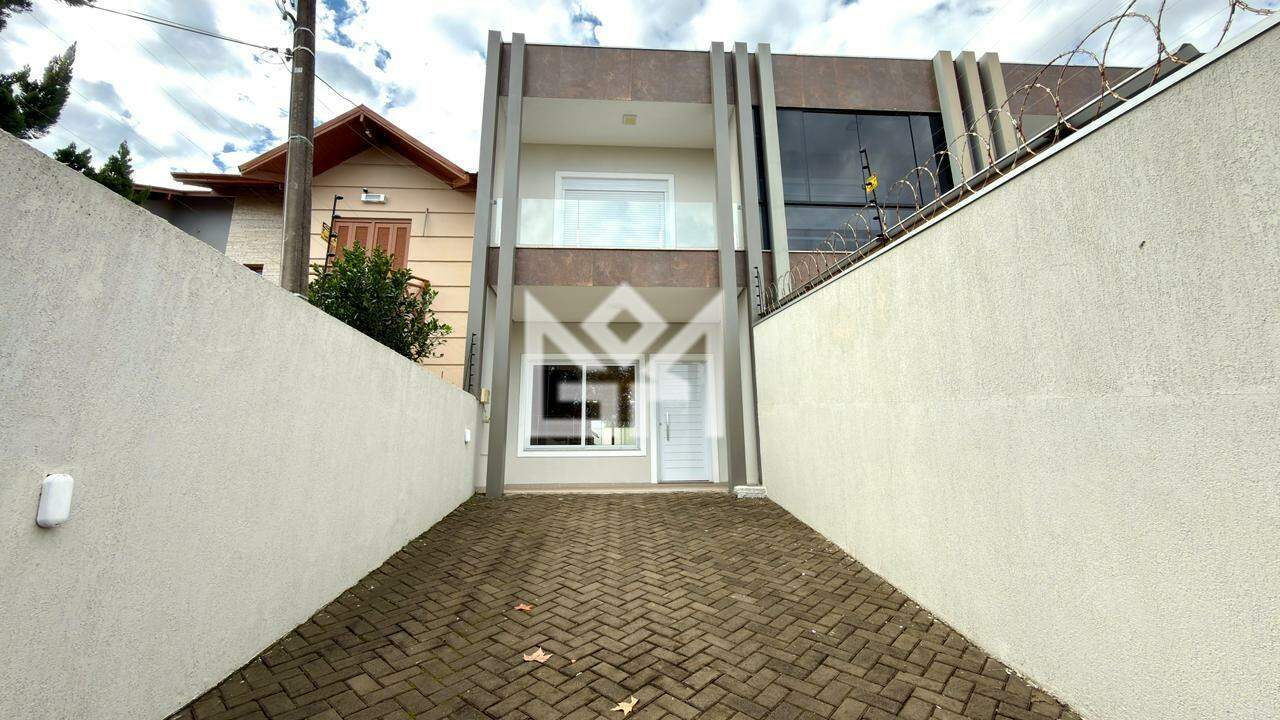 Sobrado com 2 quartos à venda, 101,25m² - São José - Canoas: 