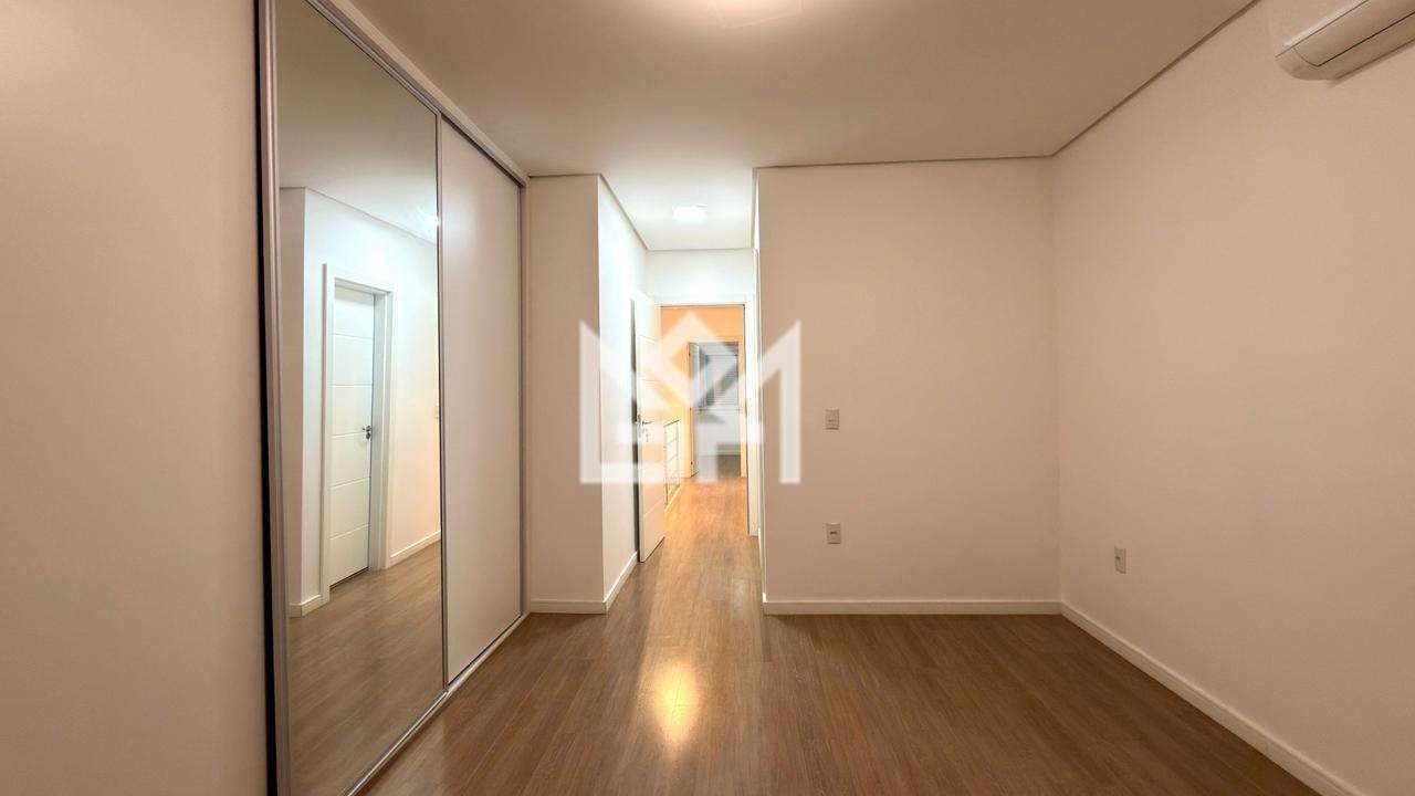 Sobrado com 2 quartos à venda, 101,25m² - São José - Canoas: 