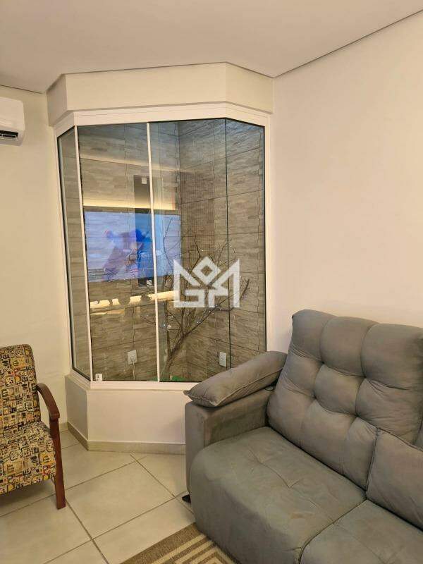 Sobrado com 3 quartos à venda, 300m² - Novo Esteio - Esteio: 