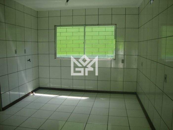 Casa com 2 quartos para aluguel, 40m² - Sarandi - Porto Alegre: 