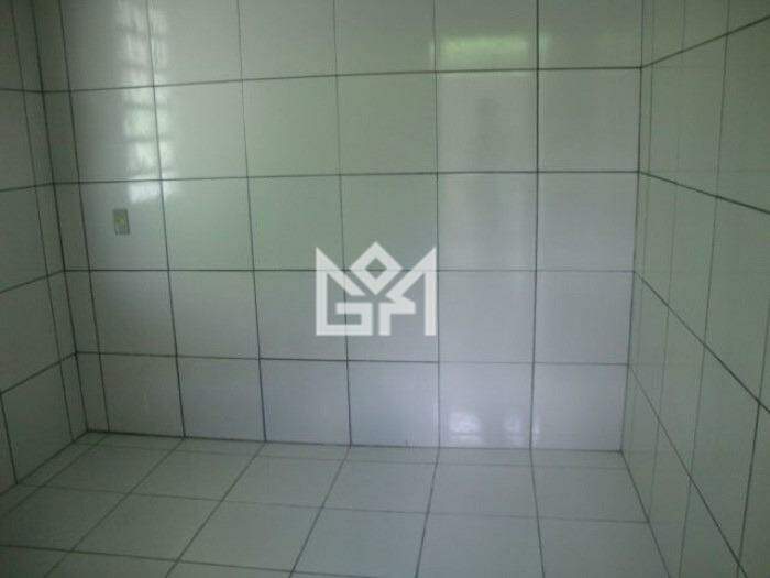Casa com 2 quartos para aluguel, 40m² - Sarandi - Porto Alegre: 