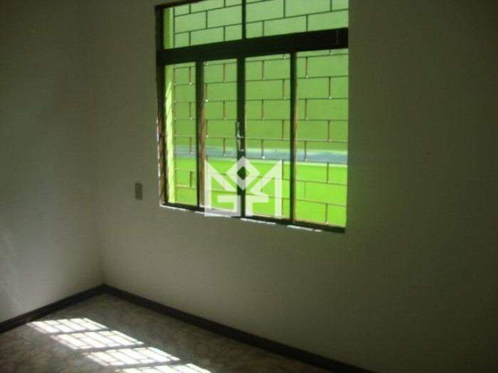Casa com 2 quartos para aluguel, 40m² - Sarandi - Porto Alegre: 