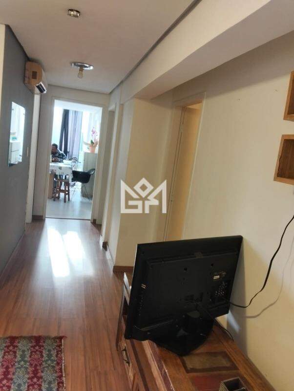 Apartamento Garden com 2 quartos para aluguel, 72m² - Santana - Porto Alegre: 