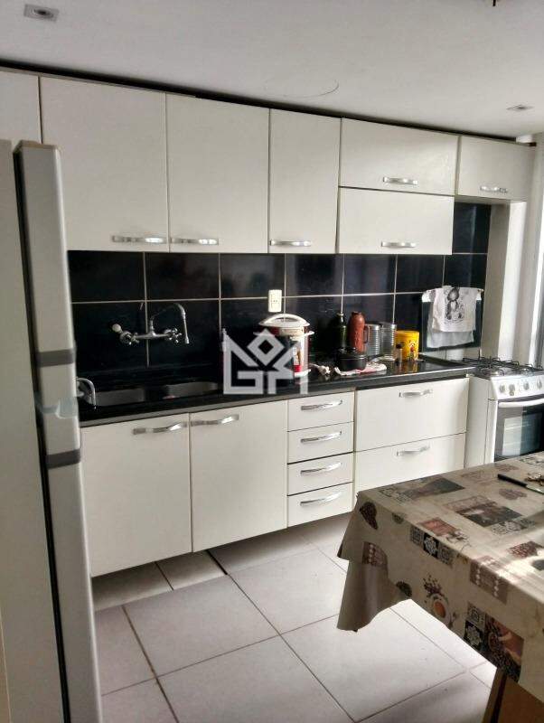 Apartamento Garden com 2 quartos para aluguel, 72m² - Santana - Porto Alegre: 
