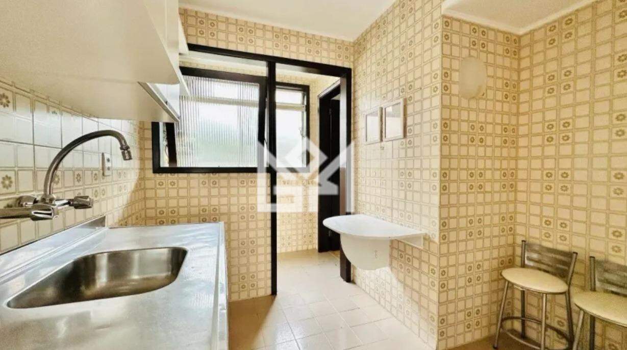 Apartamento com 2 quartos para aluguel, 64m² - Petrópolis - Porto Alegre: 