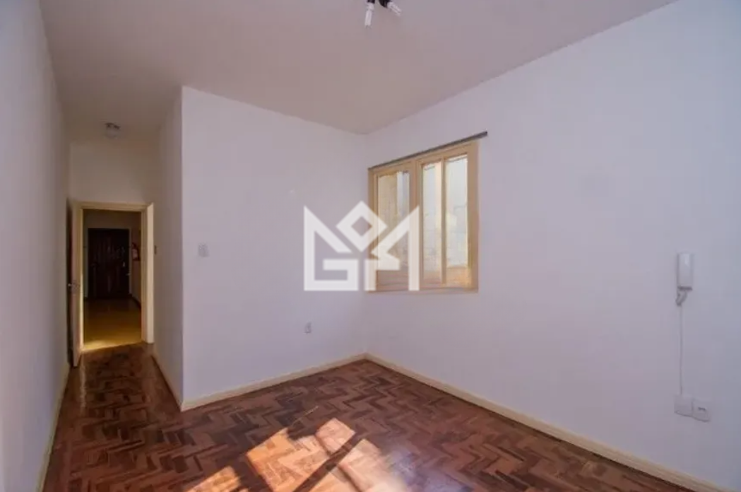Apartamento com 1 quarto para aluguel, 48m² - Petrópolis - Porto Alegre: 
