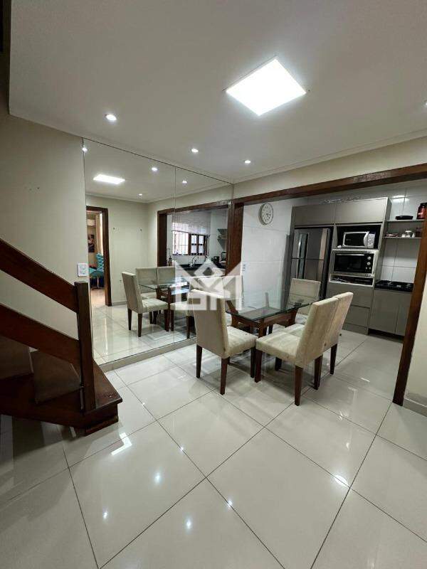 Casa com 2 quartos à venda, 100m² - Glória - Porto Alegre: 