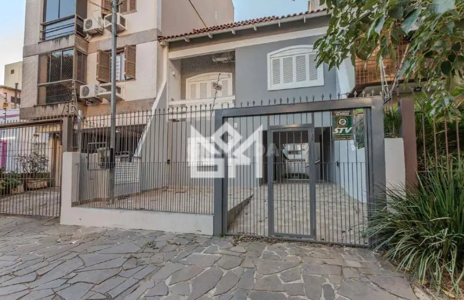 Casa com 3 quartos para aluguel, 200m² - Petrópolis - Porto Alegre: 